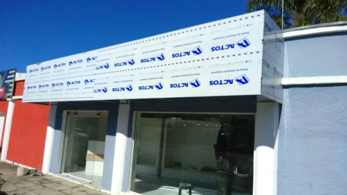Placas em Lona - Acrilico - Acm - 3D - Cortes em ROUTTER - Adesivos - Impressões Digitais 