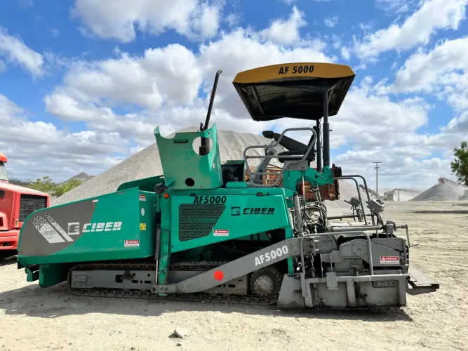 vibroacabadora ciber af5000 ano 2007