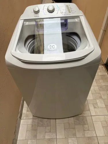 Lavadora de Roupas Electrolux 12kg