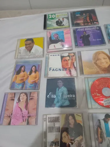 Coleção de CDs Gospel e MPB