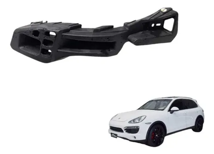 Guia Parachoque Traseiro Direito Porsche Cayenne 2013