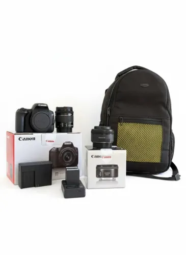 Kit Câmera Canon Rebel SL3 4K + Lente 50mm STM + 3 Baterias + Mochila
