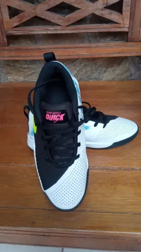 Tênis Nike Team Hustle novíssimo!!!