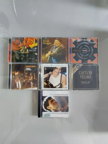 Cds originais de Rock, diversas bandas.