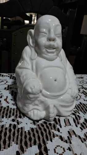 Buda Decorativo em porcelana 
