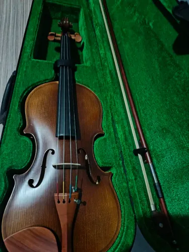 Violino ideal iniciantes, com cordas novas 