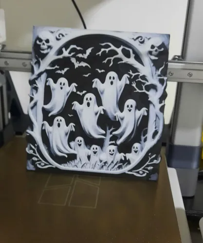 Tela Fantasmas do Halloween em Impressão 3D