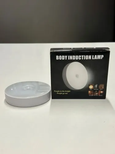 Luminária led redonda sem fio com USB recarregável com sensor de presença e indução