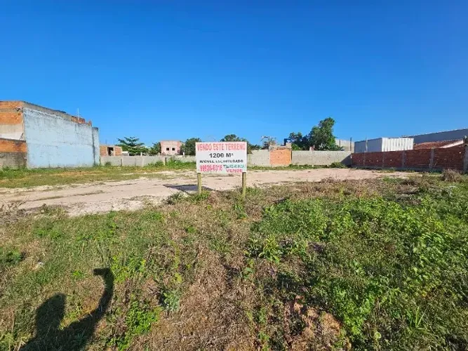 Area de Terreno 1.200 m2 (04 Terrenos juntos de 300m2, cada) Barramares, Vila Velha