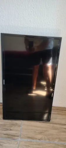 Tv 32 , não é smart 
