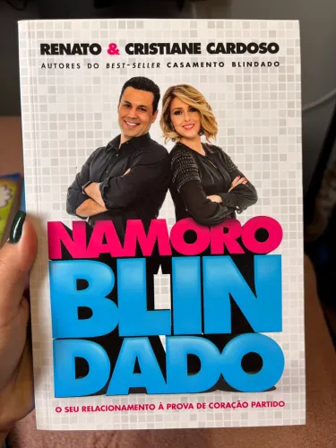 Livros:Namoro blindado/Mensagens de Deus para garotas e Conectado