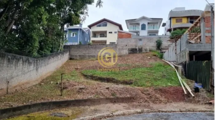 Vende-se Terreno no Condominio Altos da Serra II no Urbanova - São José dos Campos-SP - Te