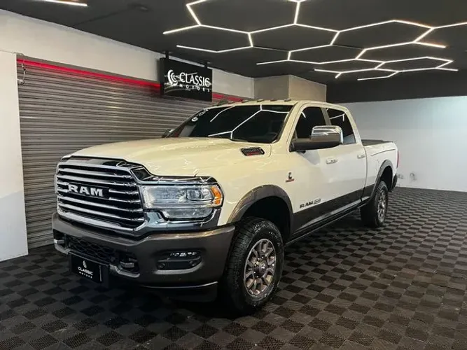 Ram 3500 Limited Longhorn 6.7 TB CD Diesel 2022