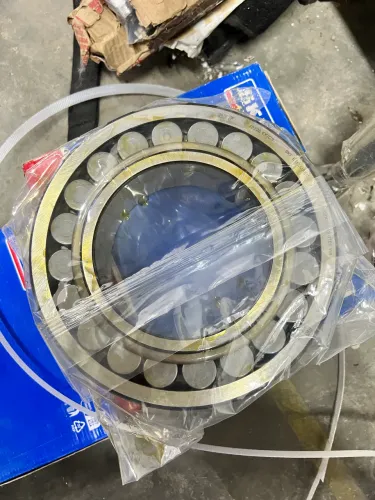 Rolamento Autocompensador de Rolos SKF 22226 E