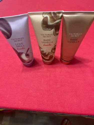 3 CREMES VICTORIAS SECRET( Original)