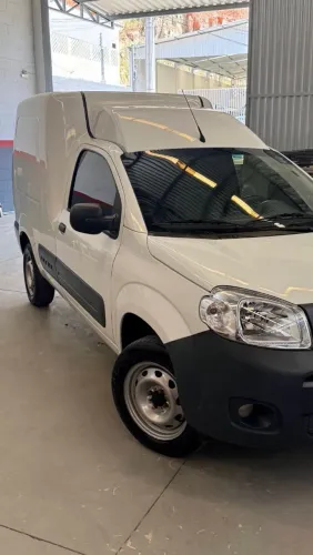 Fiat Fiorino Furgão Work. Hard 1.4 Flex 8V 2P 2019
