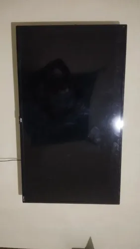 Vendo tv roku 43 polegadas