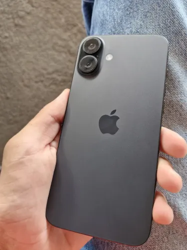 iPhone 16 plus 128gb bateria 100% apenas 3 meses de uso 