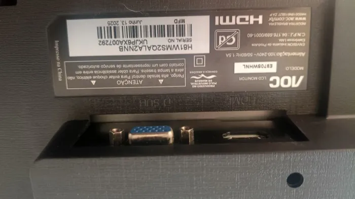 Monitor AOC 18 polegadas