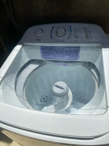 Vendo máquina de lavar de 13kg