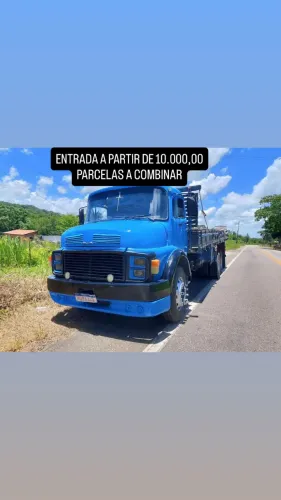 1979 MERCEDES-BENZ 1513