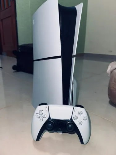 Ps5 slim + leitor de disco