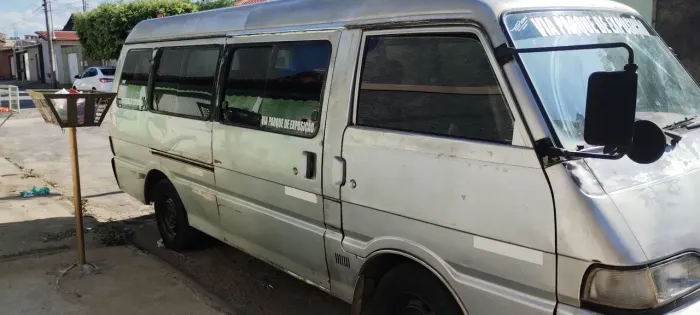 Asia Motors Topic Luxo Diesel 1999