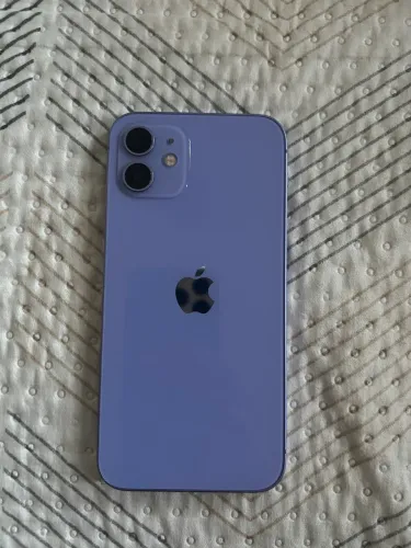iPhone 12 lilás 64gb
