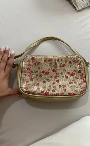 Bolsa dourada