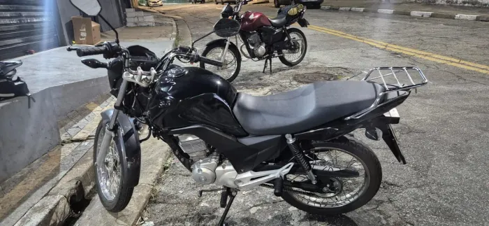 Vende-se fan 150