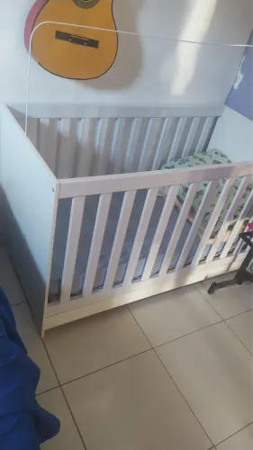 Berço unissex