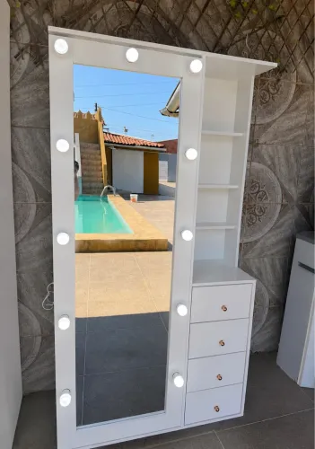 Camarim com Lâmpadas Led