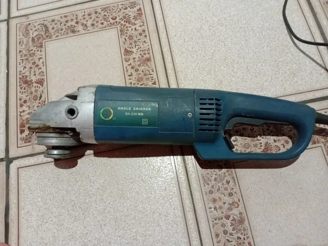 Lixadeira sh 9.polegadas 2000w