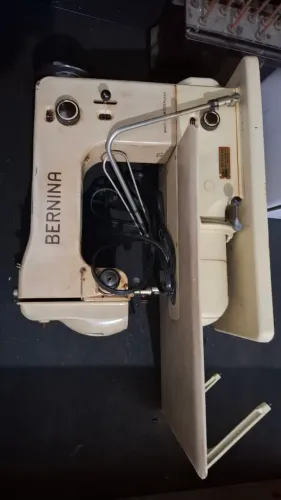 Máquina de costura antiguidade Bernina 125 + brinde