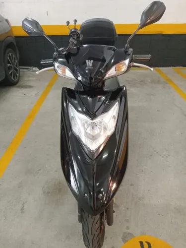 Lindy 125