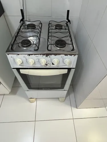 Vendo fogão atlas usado