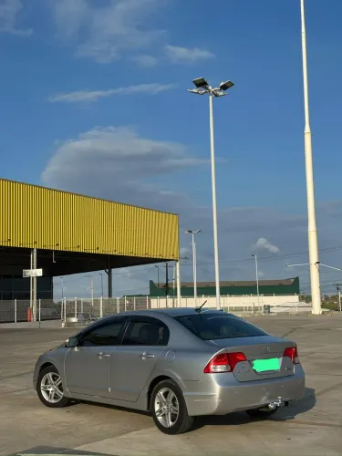Honda Civic Sedan EXS 1.8/1.8 Flex 16V Aut. 4P 2007
