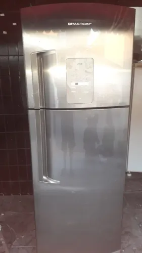 Geladeira Duplex Brastemp Frost Free inox com painel digital 