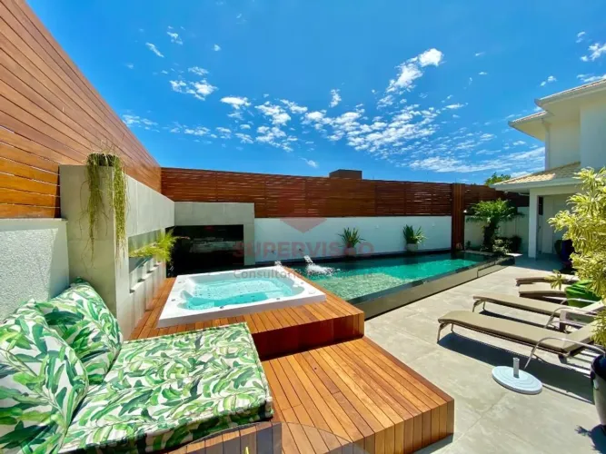 Casa com 5 quartos à venda, 580 m² - Jurerê Internacional - Florianópolis/SC