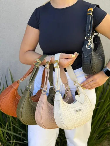 Bolsa Estilo Arezzo Tiracolo Giorno - Tamanho Pequeno | Design Moderno e Elegante