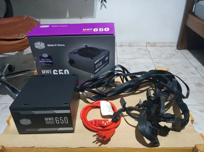 Fonte Cooler Master MWE V2 80 Bronze 650W
