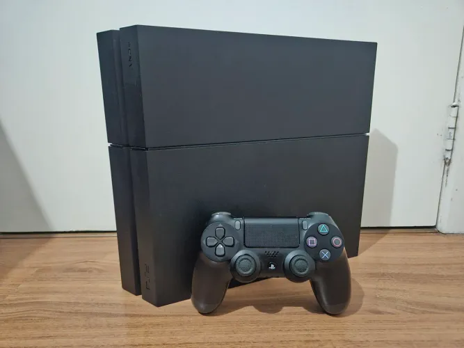 Playstation 4 Fat