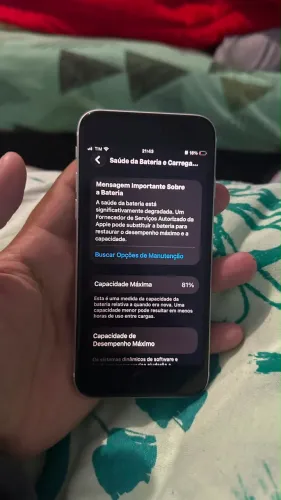 iPhone SE de 64gb segunda geração