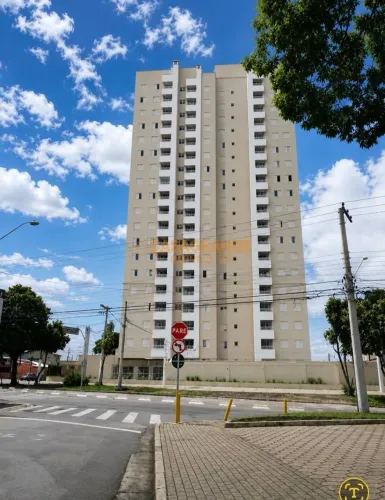Imóvel para aluguel tem 52 metros quadrados com 2 quartos
