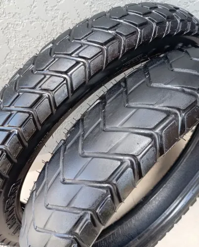Par pneu Pirelli MT 60, original da Bros 160 e Xre 190
