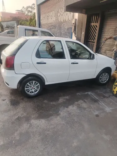 Fiat Palio Celebration 1.0 Fire Flex 8V 4P 2016