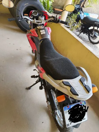Honda Bros à venda