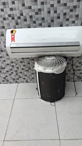 Ar-condicionado 12.000BTUS