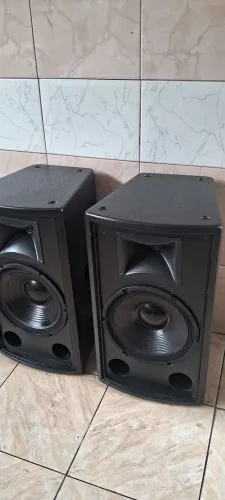 Caixa ativa e passiva