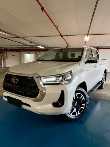 Toyota Hilux CD SRX 4X4 2.8 TDI 16V Diesel Aut. 2021